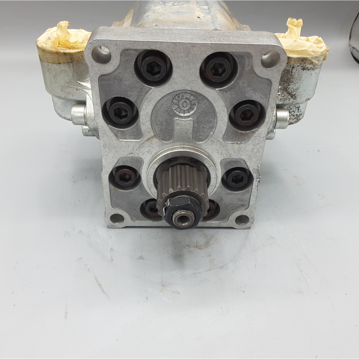 Sauer Danfoss Hydraulikpumpe SNM3/48 C001