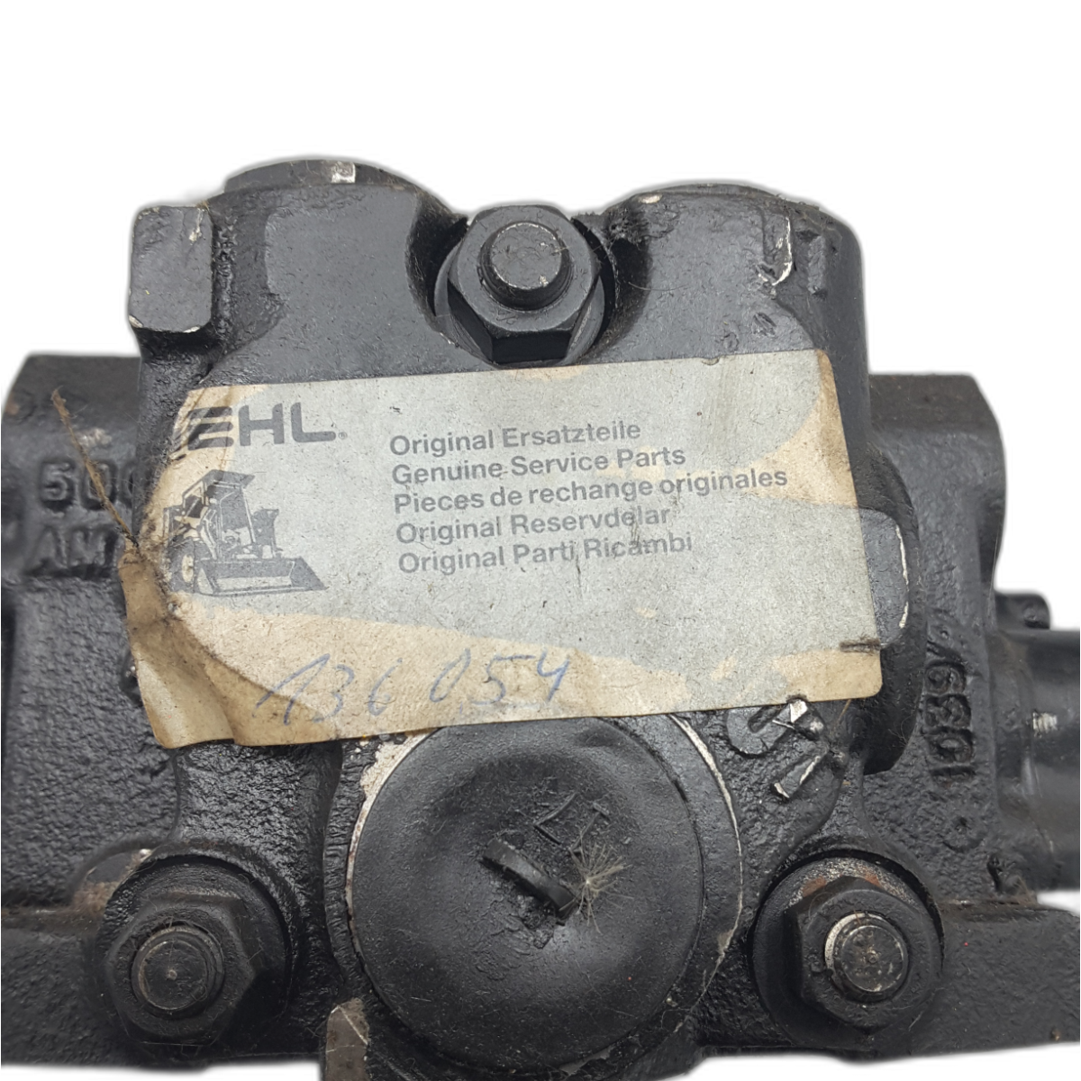 GEHL Hydraulikventil 136054
