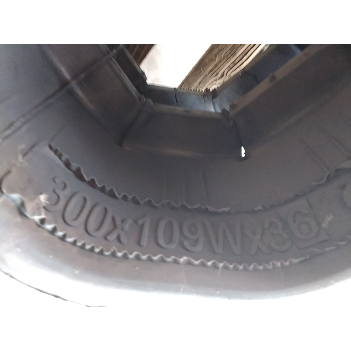Gummikette 300x109x36 für JCB 802.7PLUS