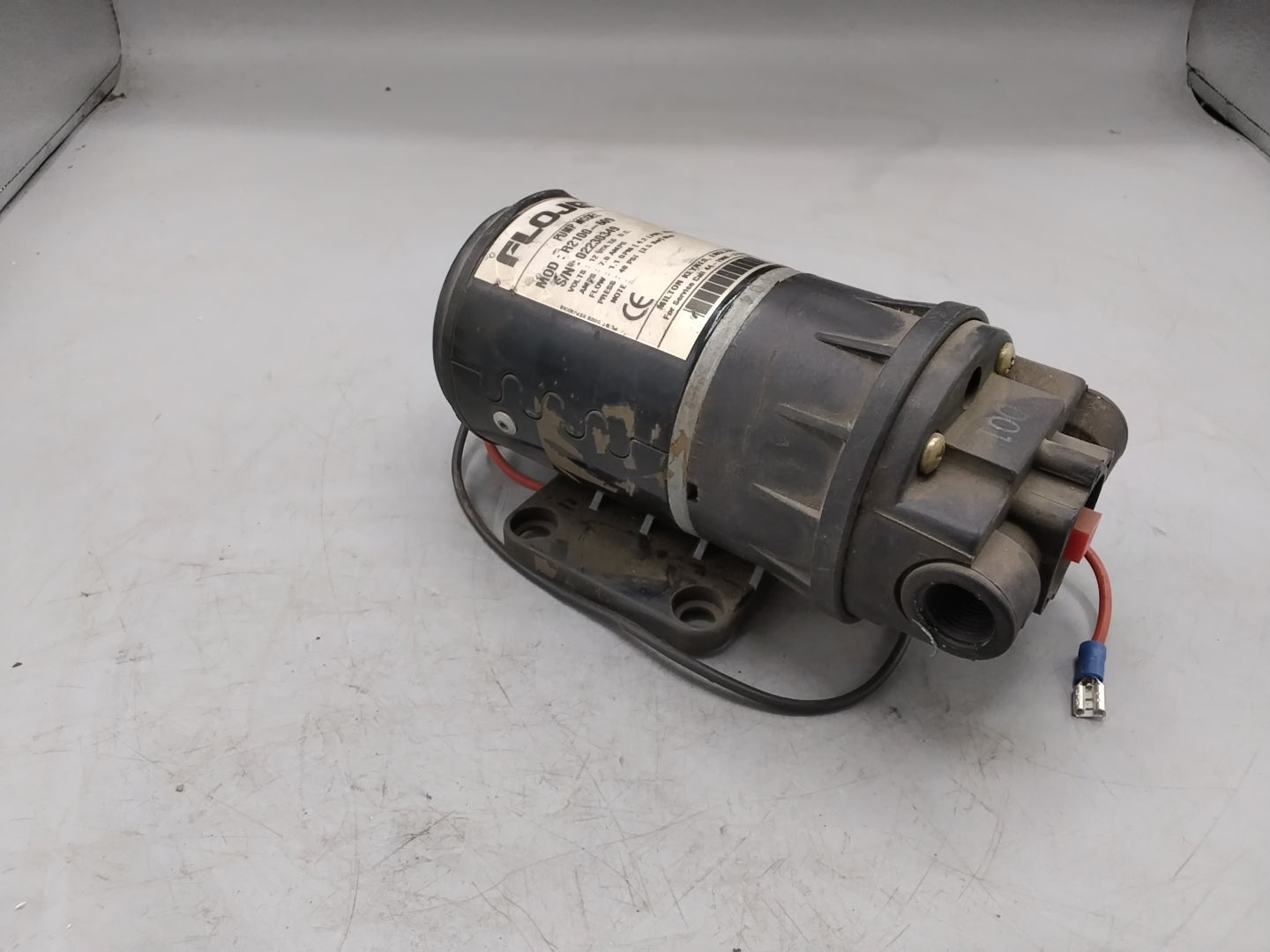 FLOJET Geb. Wasserpumpe Flojet R2100-609 12V - gebraucht