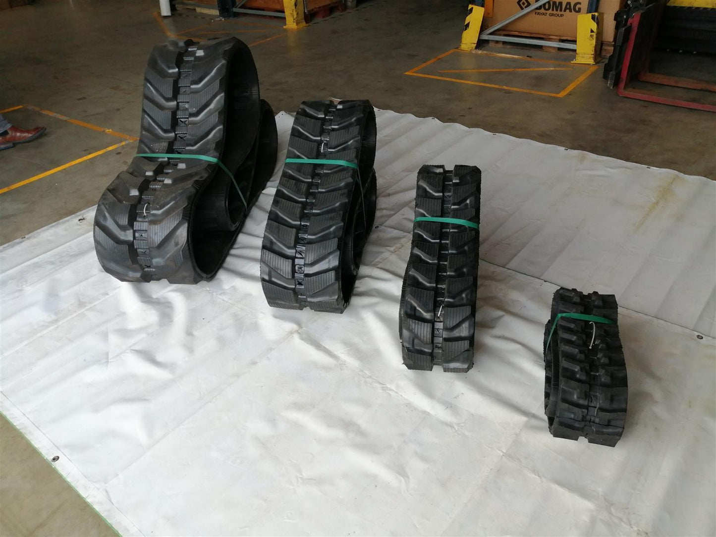 Gummikette 300x52,5x76N für Kubota KH65