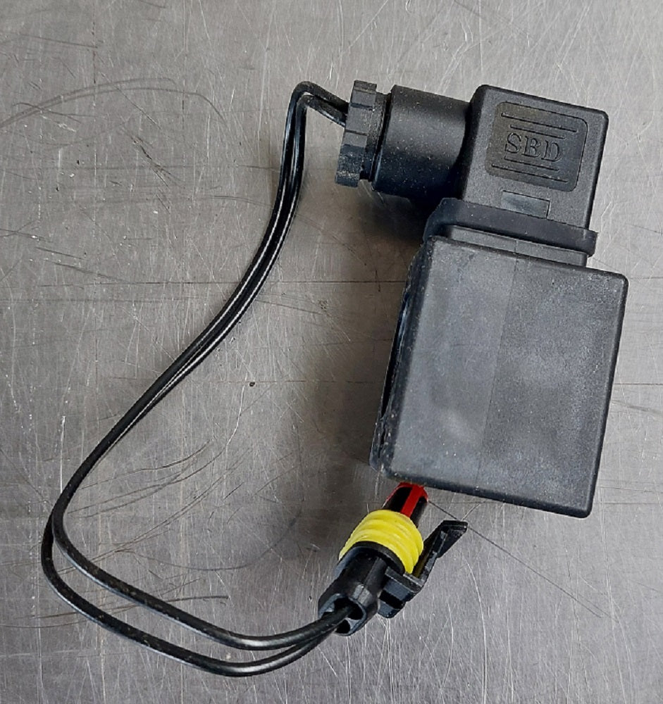 172451-74340 SOLENOID (F)
