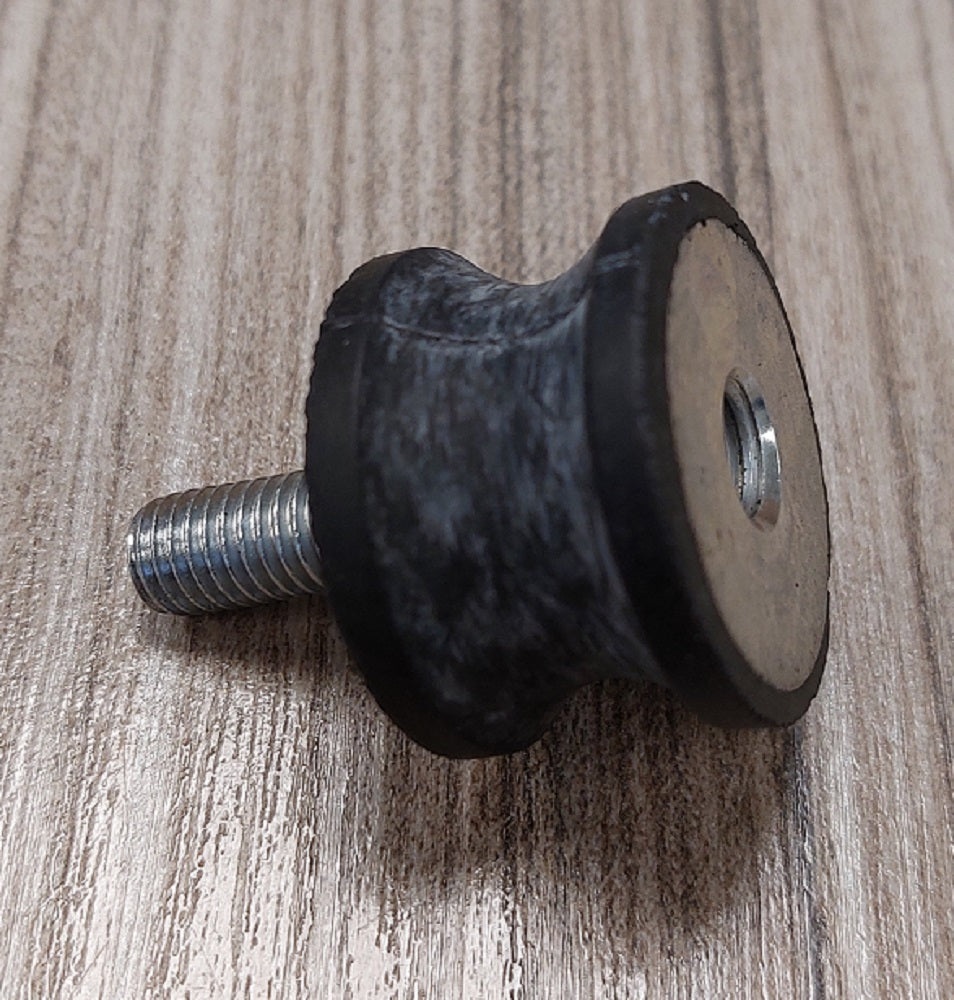 172A59-69500 RUBBER E/G MOUNT