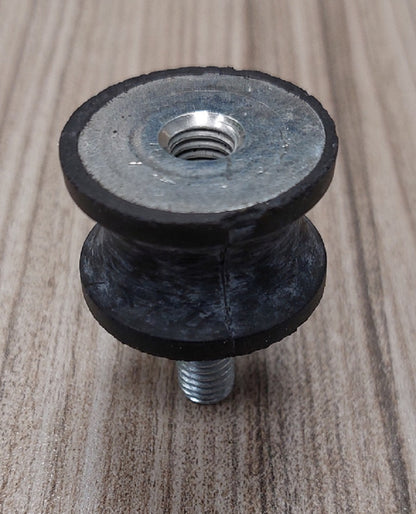 172A59-69500 RUBBER E/G MOUNT