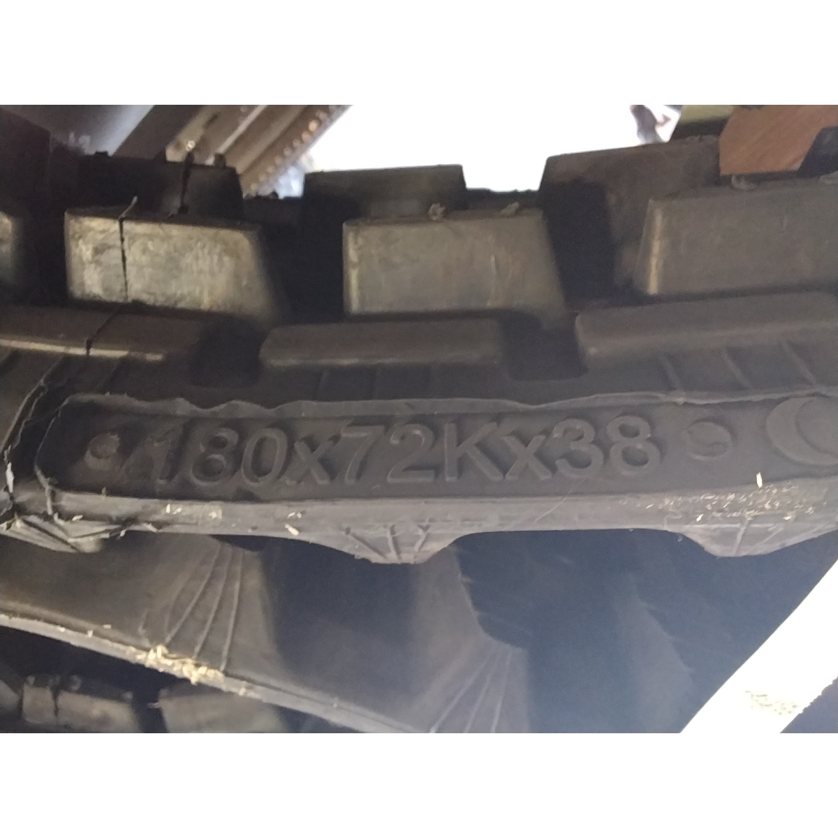 Gummikette 180x72x38 für EUROCOMACH ES90