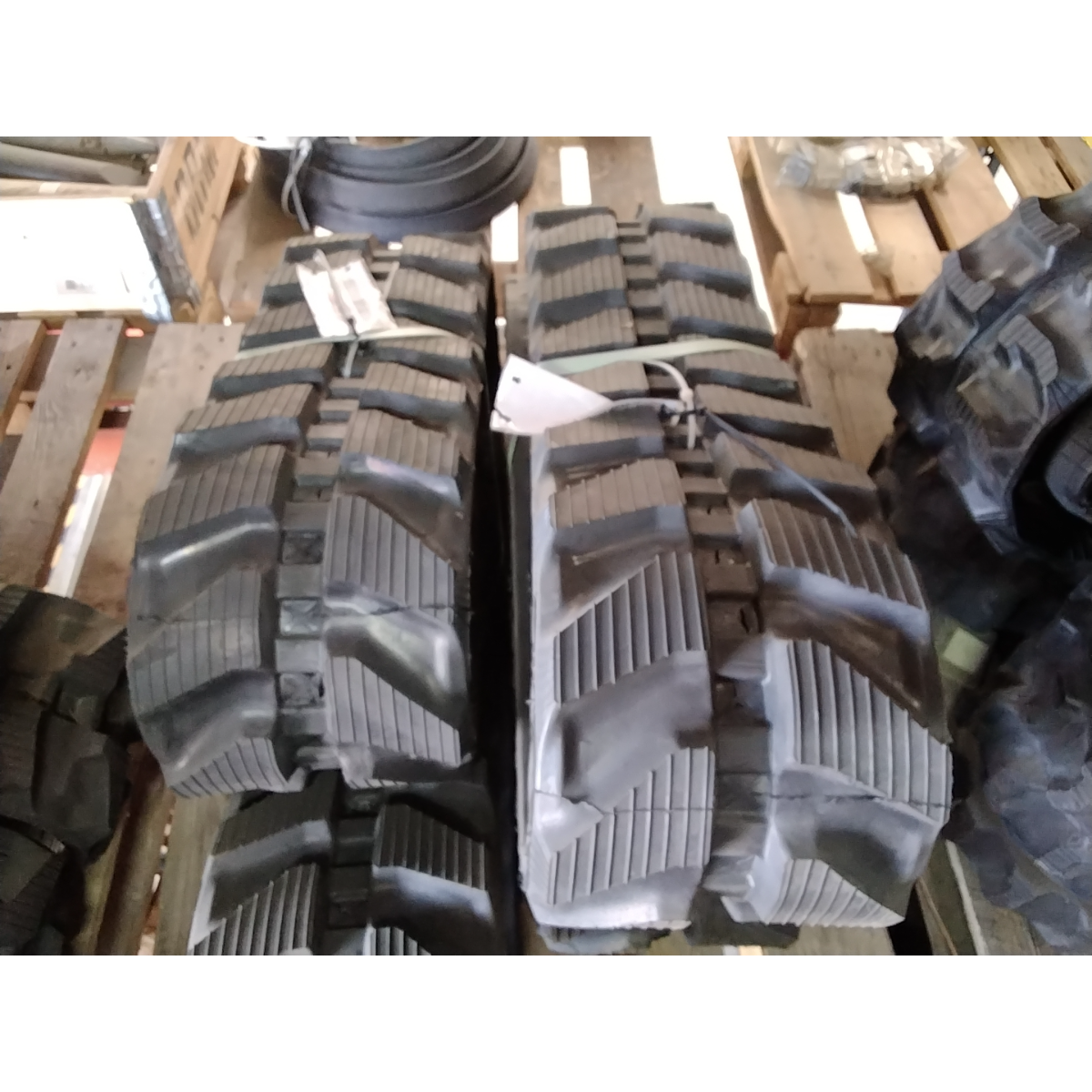 Gummikette 250x52,5x76N für Komatsu PC20.8