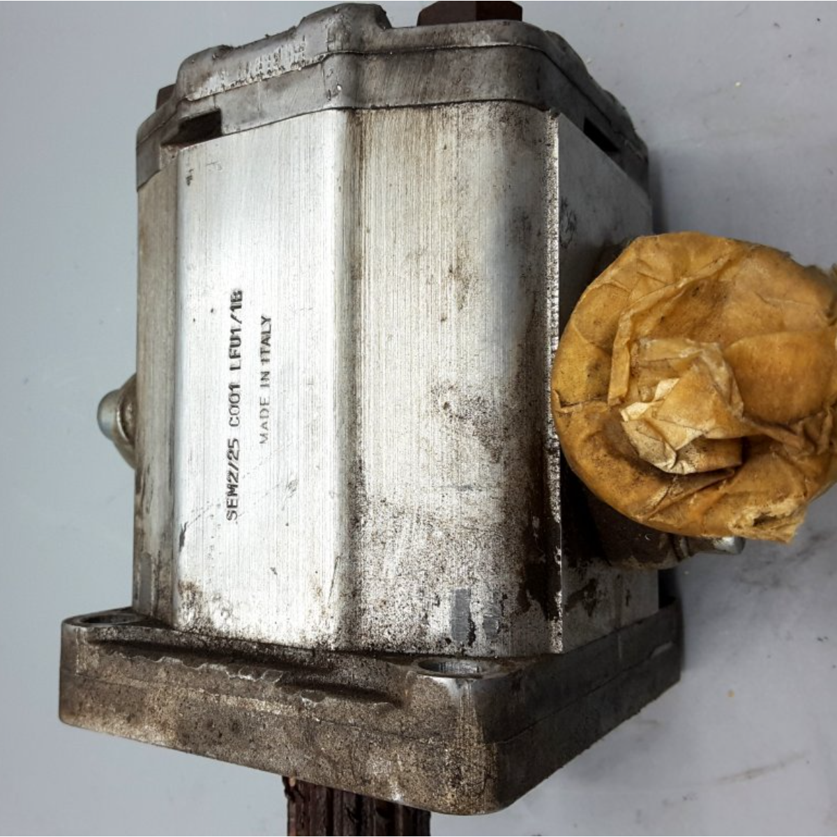 Sauer Danfoss Hydraulikpumpe SEM2/25 C001 LFU1/1B gebraucht