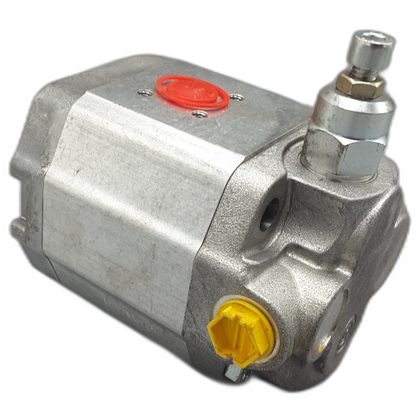 Sauer Danfoss Hydraulikpumpe 121.20.770.00 SNM2IL/014RN03CA