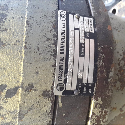 Trasmital Bonfiglioli Schwenkmotor 705T2-S005*38T-1 gebraucht