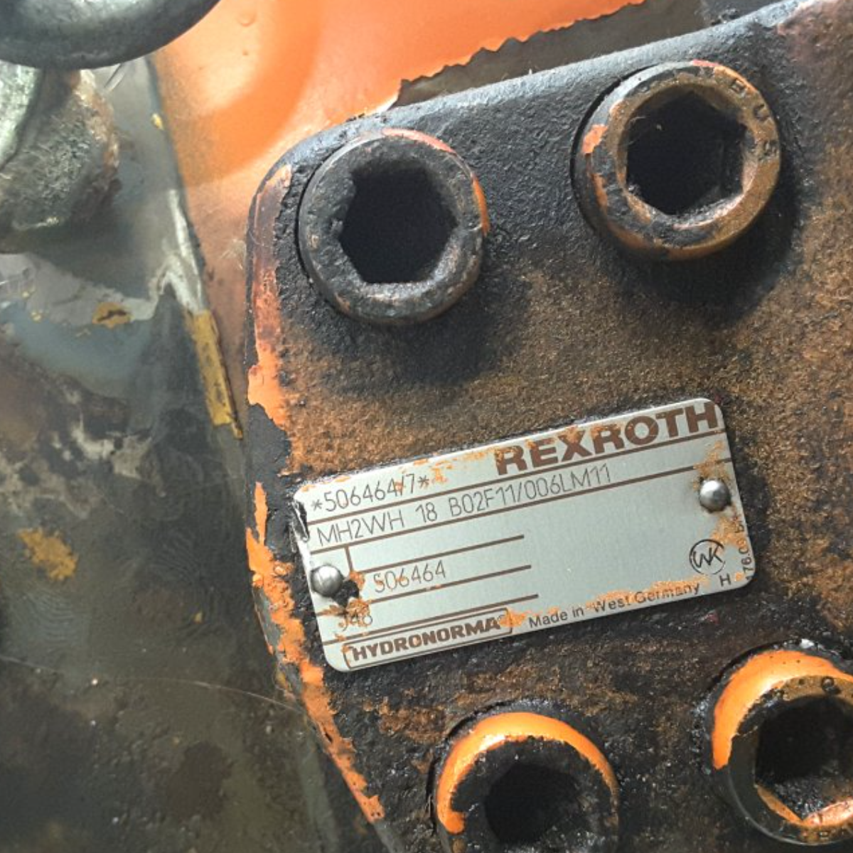 Rexroth Ventilblock MH2WH 18 B02F11/006LM11 für Liebherr Mobilbagger 900