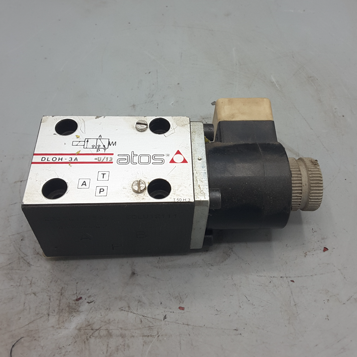 ATOS Hydraulikventil DLOH-3A 3/2-Wege 24V DC