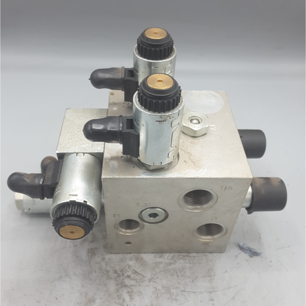 Argo HYTOS Hydraulikventil 27444700