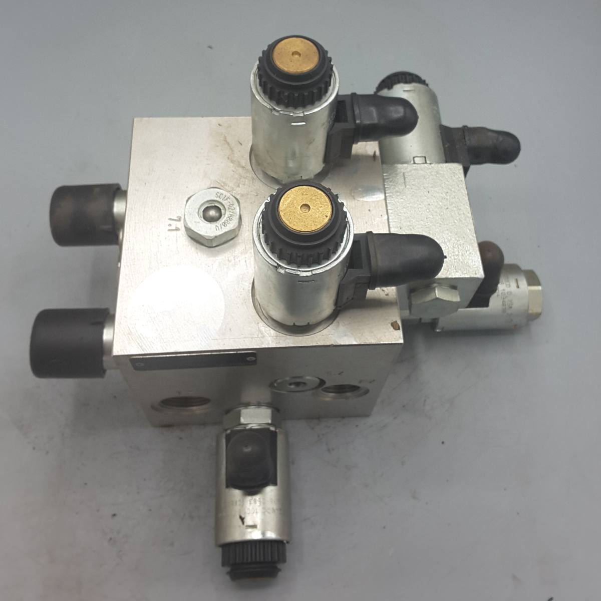 Argo HYTOS Hydraulikventil 27444700