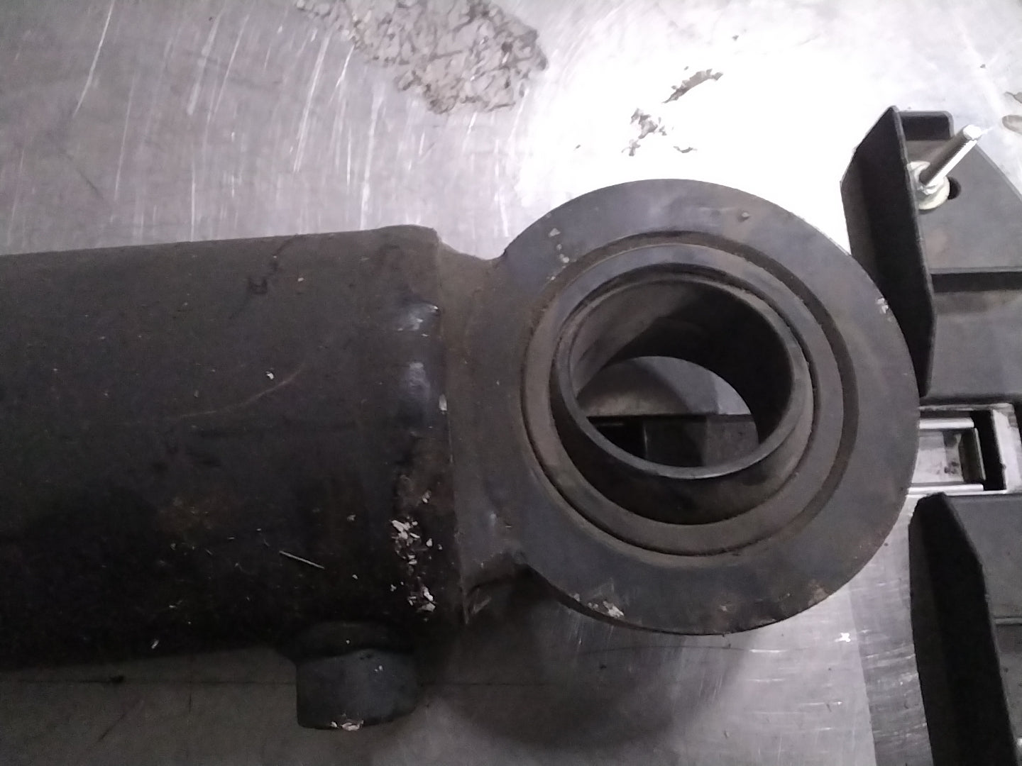 Doppelwirkender Hydraulikzylinder MARINI D2113024 595 mm