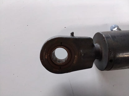 Doppeltwirkender Hydraulikzylinder 570 mm gebraucht