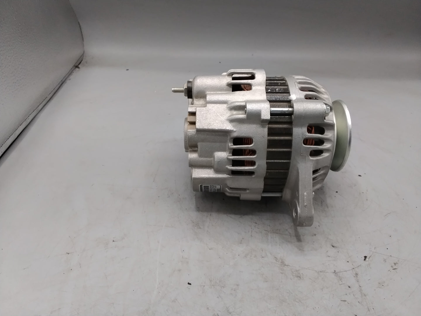 Mitsubishi Electric Corporation Generator MITSUBISHI 12V 40A - neu
