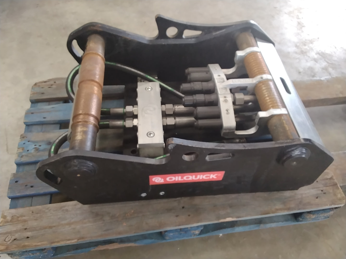 OilQuick Hydr. Geräterahmen OQ 70/55 mit 2 (511-502)