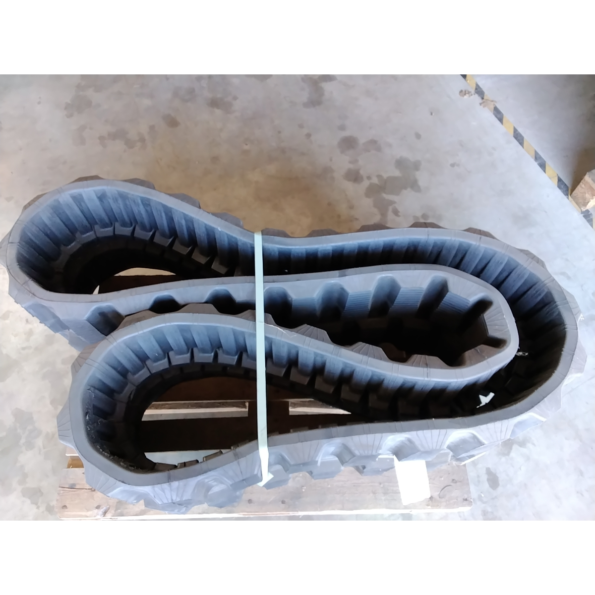 Gummikette 450x71x82 für CATERPILLAR E70