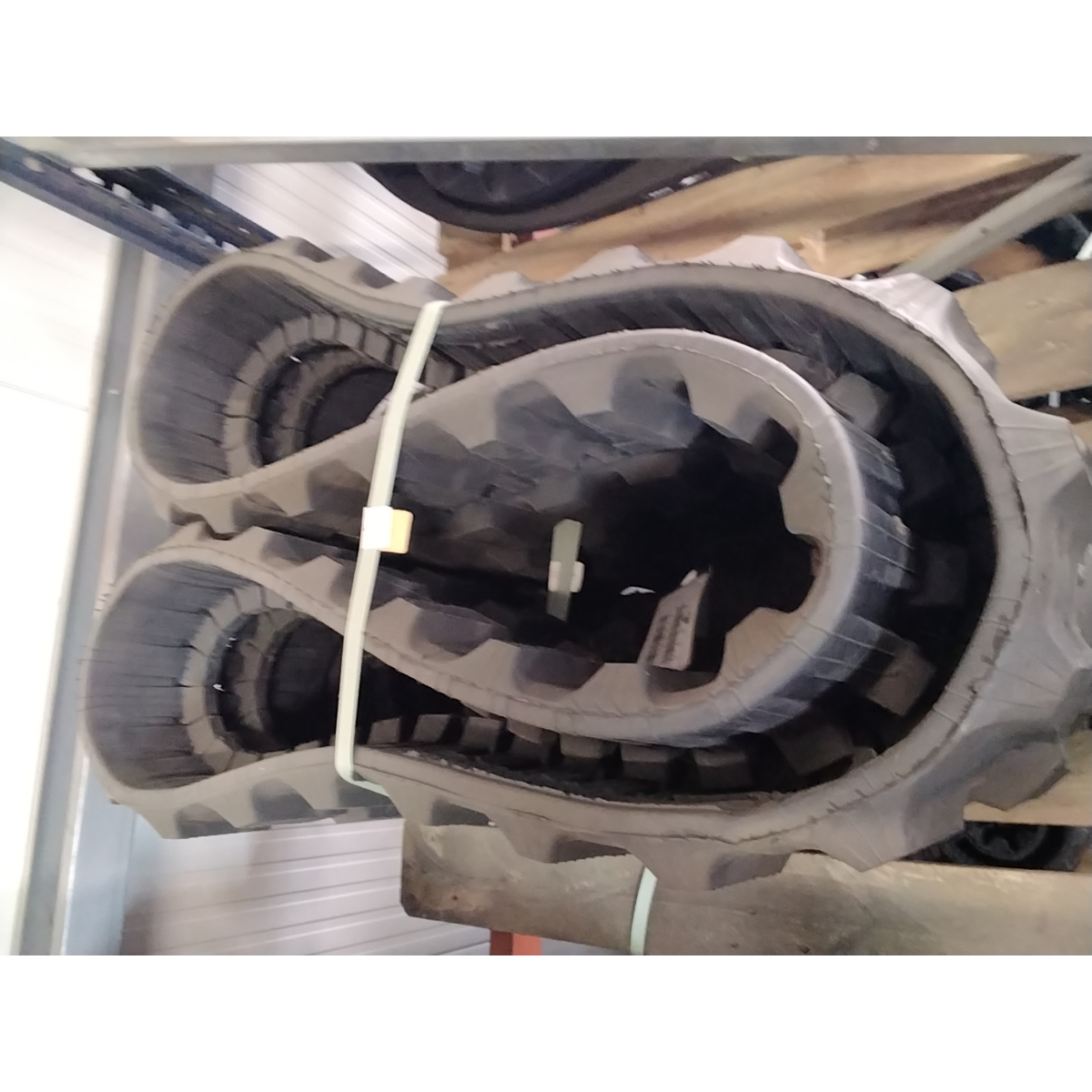 Gummikette 300x52,5x74W für CATERPILLAR ME20