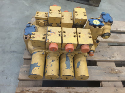 Rexroth Steuerblock MO7151-1 307 121 für Liebherr R952
