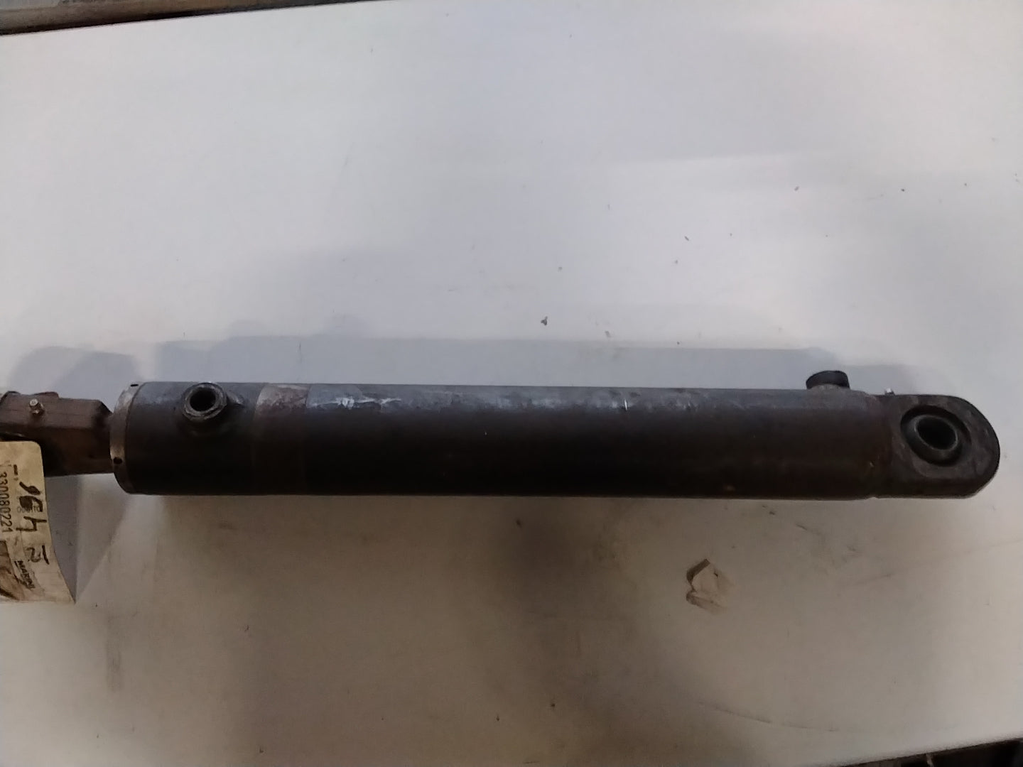 Doppelwirkender Hydraulikzylinder Marini 600 mm