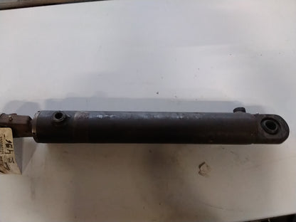 Doppelwirkender Hydraulikzylinder Marini 600 mm