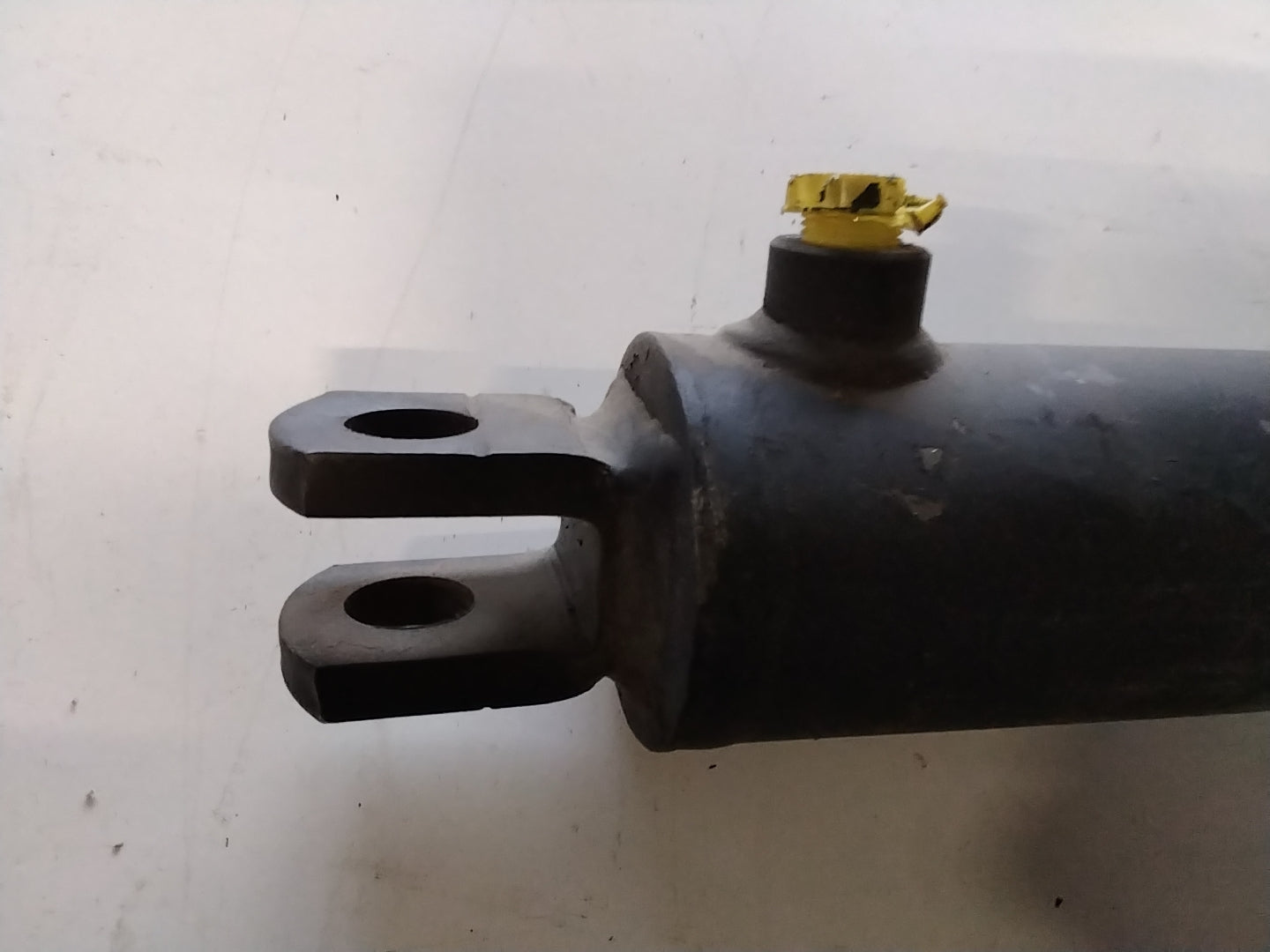 Doppelwirkender Hydraulikzylinder FAROIL 12-00 485 mm