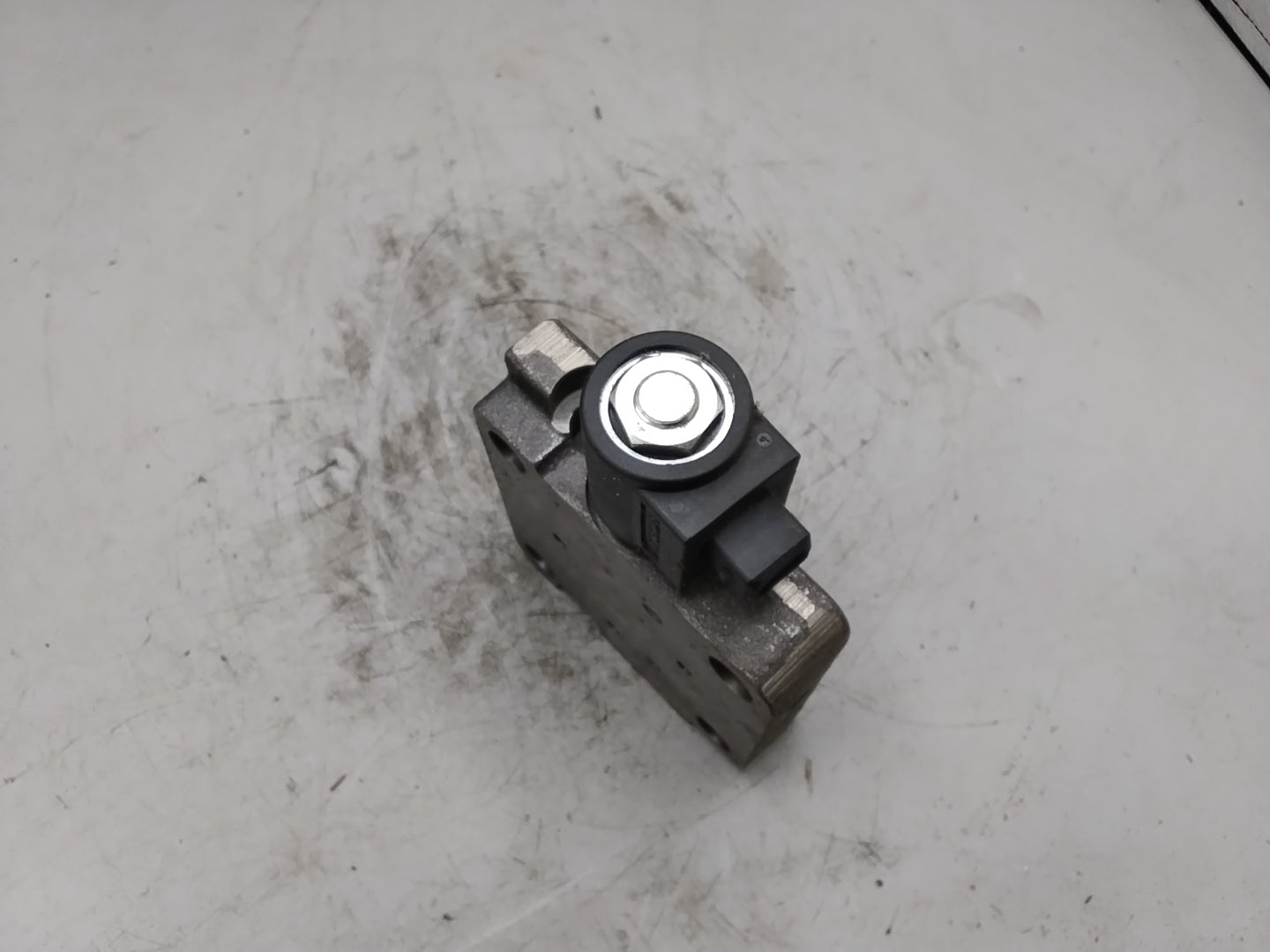 Hydraulik Steuergerät Sauer 506714 8A06