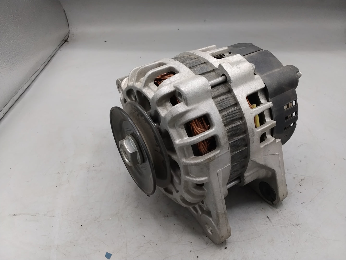 Valeo Generator Valeo 12V 90A - neu