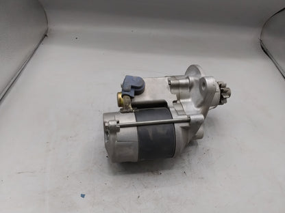 Starter/Anlasser 12Volt  015740 - neu