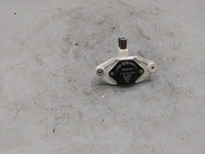 BOSCH Lichtmaschinenregler Bosch 1 197 311 314 - neu