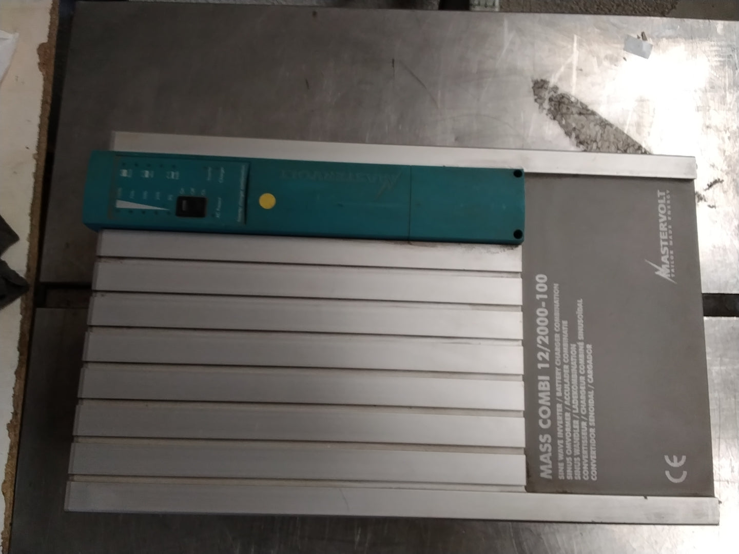 Mastervolt MASS COMBI 12/2000-100 - gebraucht