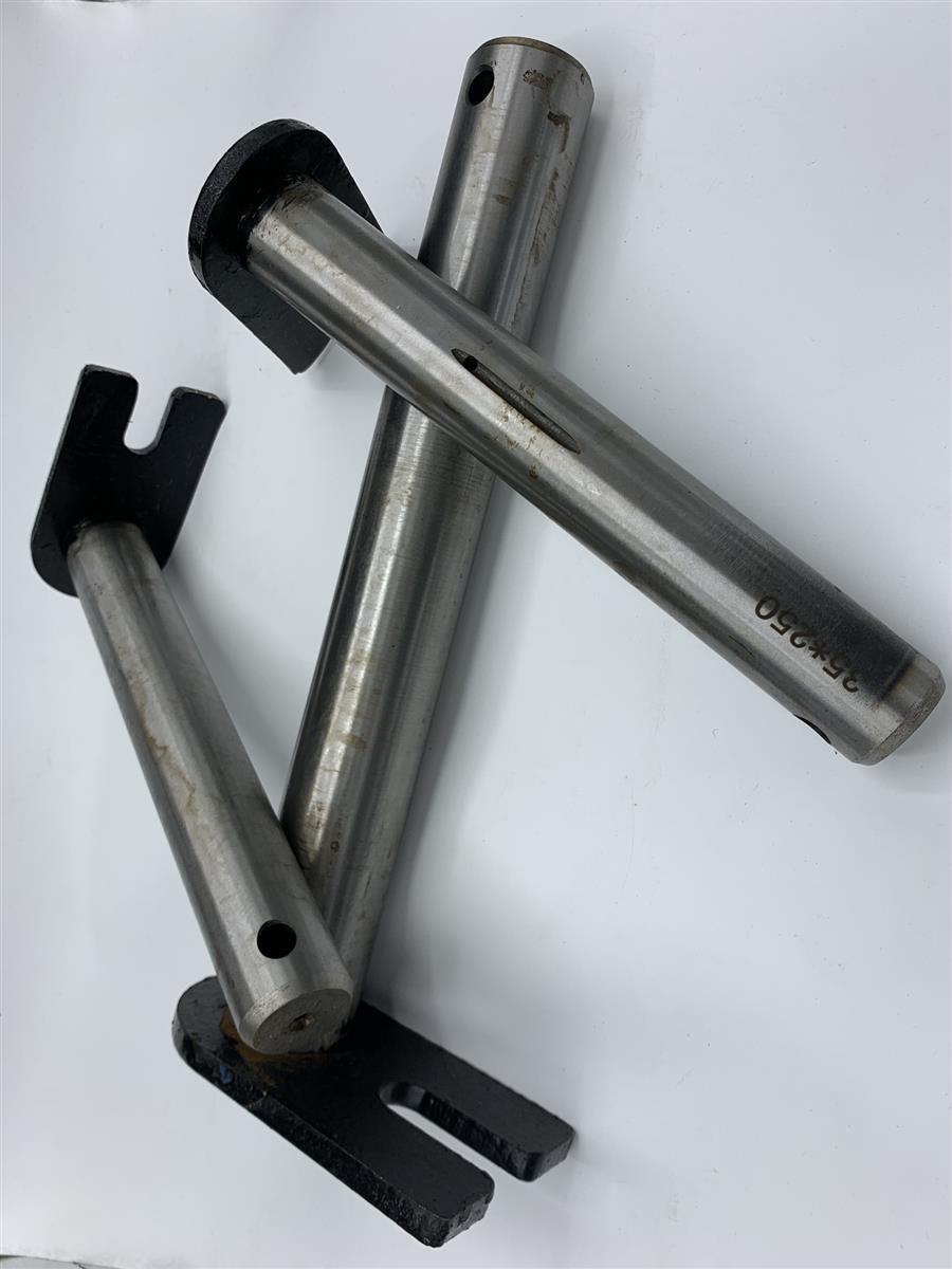 Bolzen 60x500 mit Lasche für Minibagger