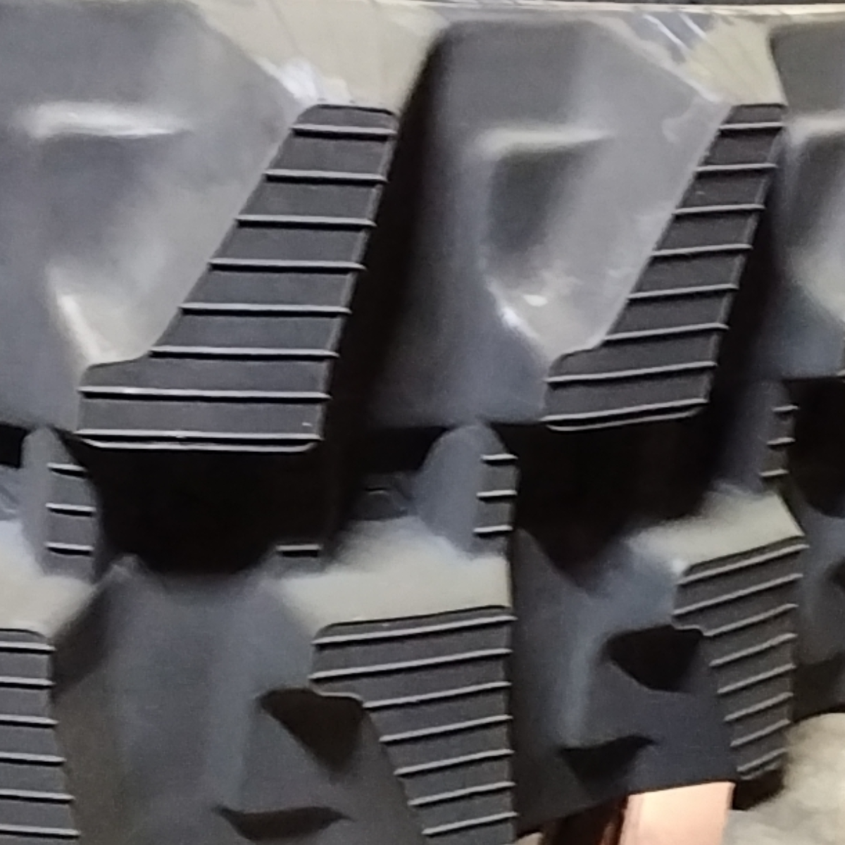 Gummikette 230x48x76 für JCB 8020