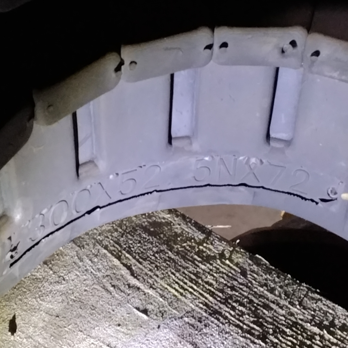 Gummikette 300x52,5x72N für HITACHI EX24