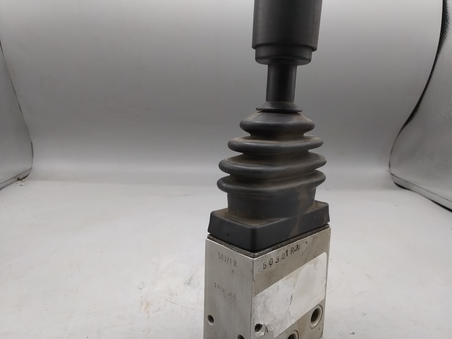 Hydraulischer Joystick 50321 R APB 1D3-AF 50321RN