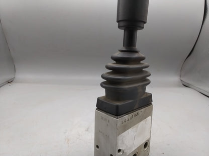 Hydraulischer Joystick 50321 R APB 1D3-AF 50321RN
