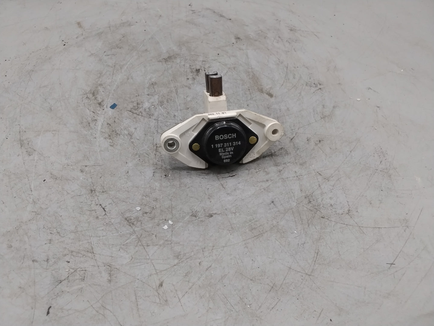 BOSCH Lichtmaschinenregler Bosch 1 197 311 314 - neu