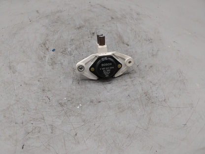 BOSCH Lichtmaschinenregler Bosch 1 197 311 314 - neu
