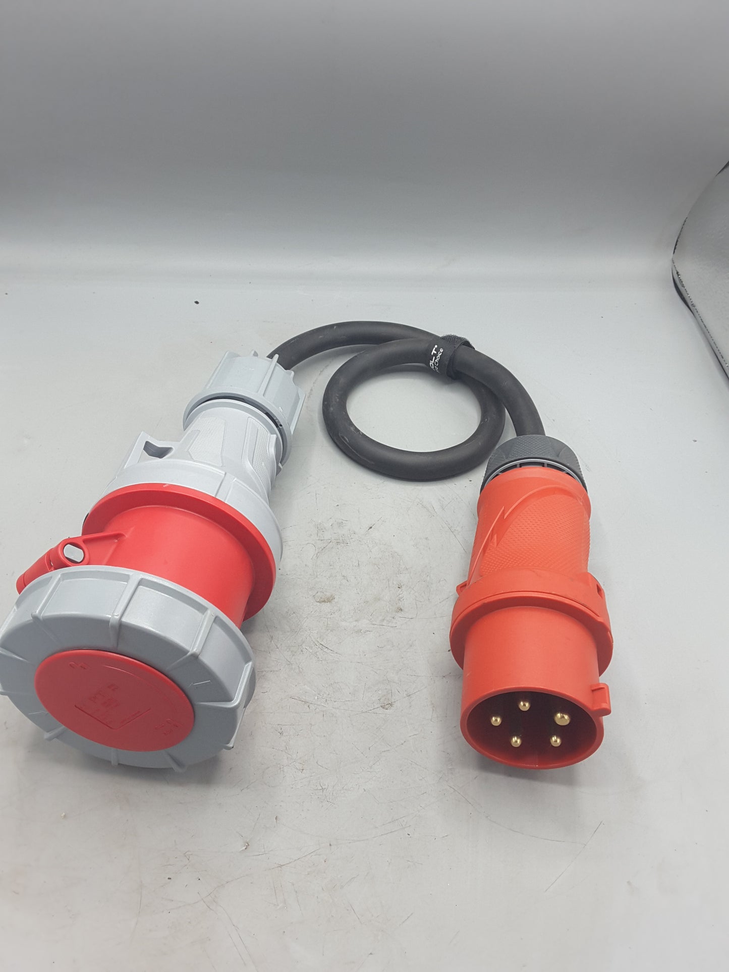 Red Rhino Kabel AK32A63A  - neu