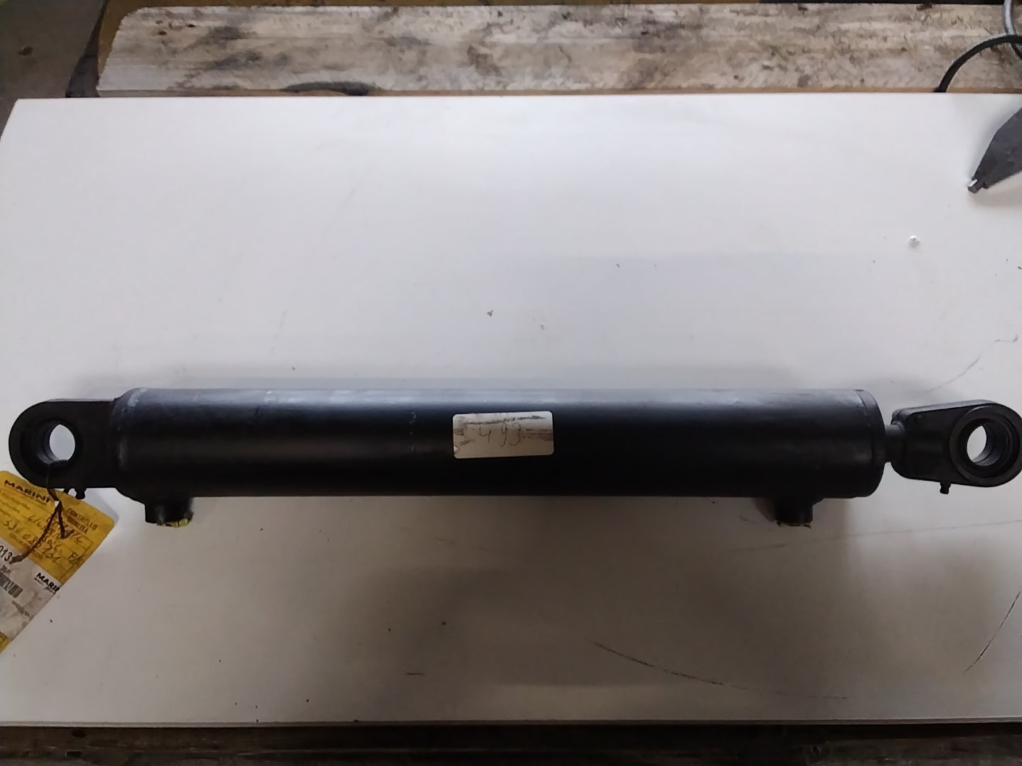 Doppelwirkender Hydraulikzylinder MARINI 330080131 675 mm