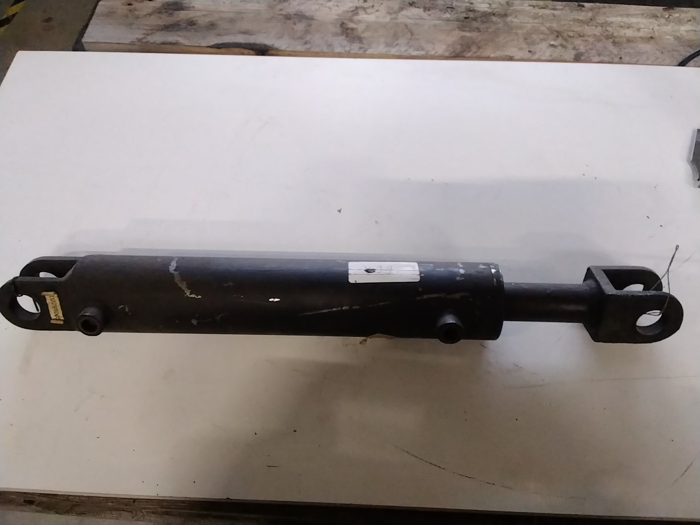 Doppelwirkender Hydraulikzylinder MARINI D2291005 620 mm
