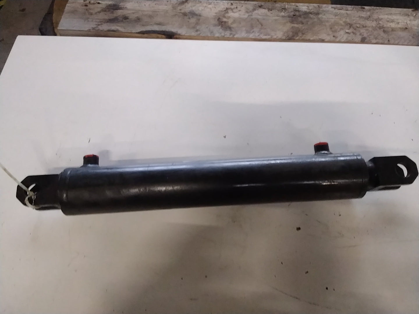 Doppelwirkender Hydraulikzylinder MARINI D2713001 605 mm