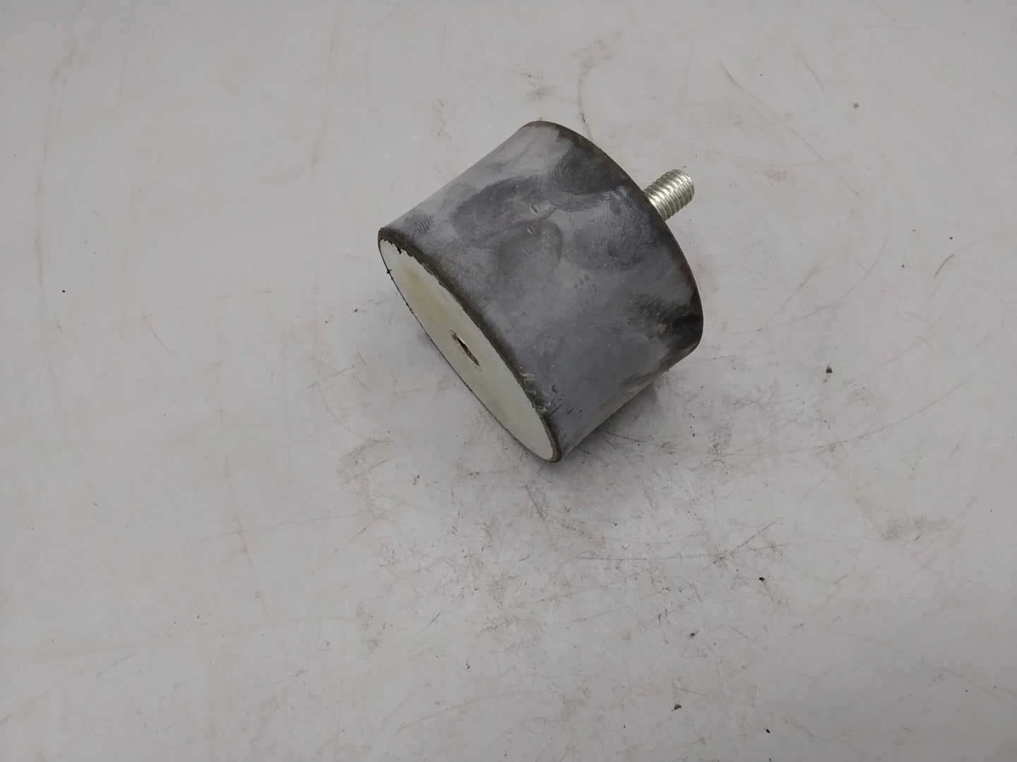 Gummimetallhalter Schwingungsdämpfer IG AG M10 70x45 mm