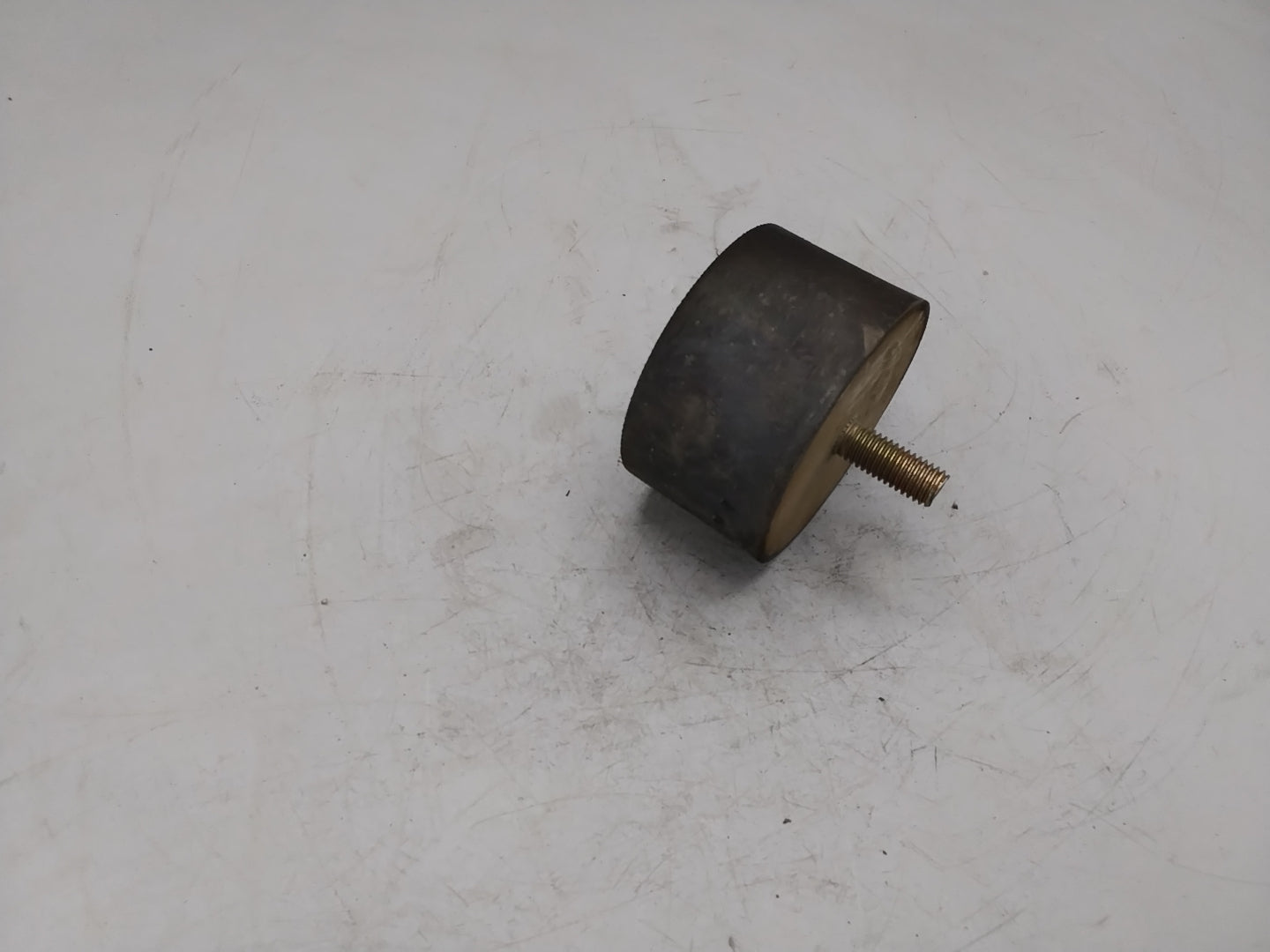Gummipuffer Anti-Vibrationslager 70x42 mm M10 55 Shore A