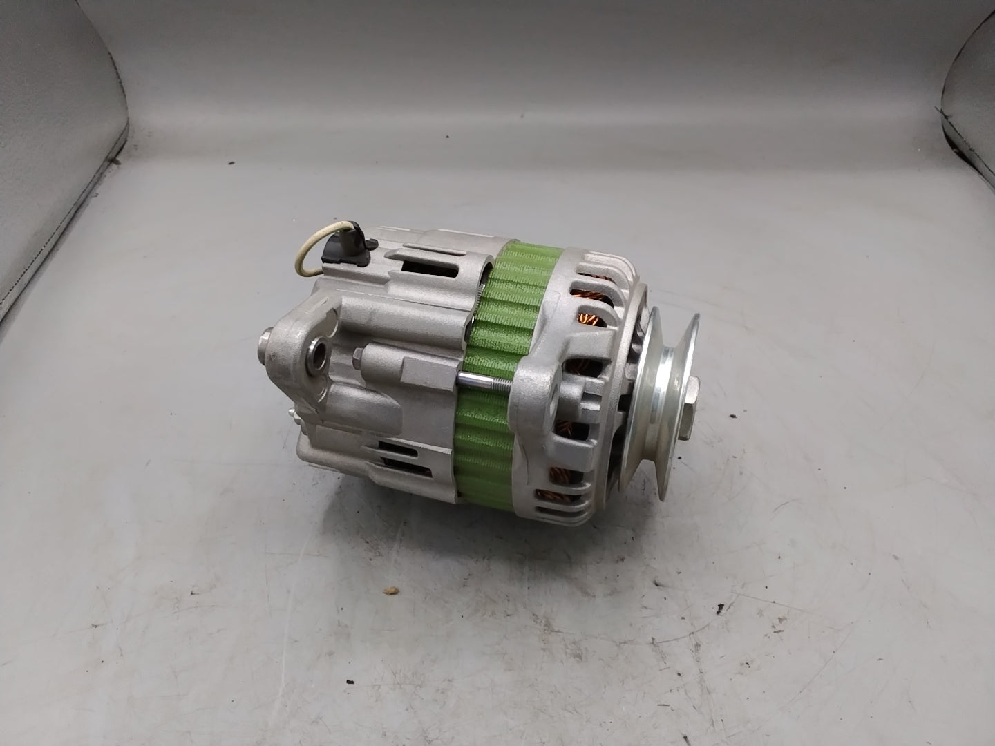 HITACHI Generator HITACHI 12 V 40A - neu